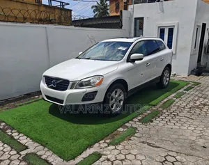 Volvo XC60 3.2 Premier AWD 2013 White