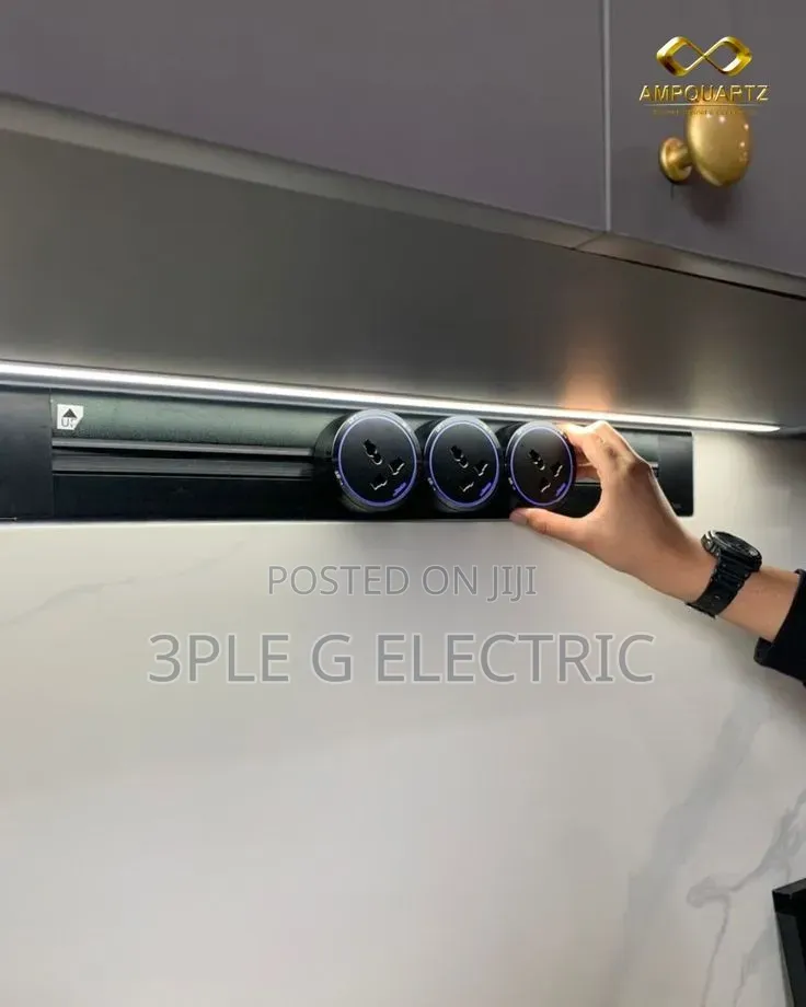 Standard Power Track Socket