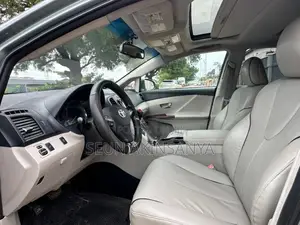 Toyota Venza AWD 2011 Green