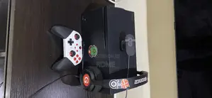 XBox Series X With 2TB Storage and Elite Wireless Controller