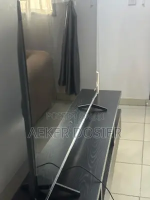 Used Hisense 58-Inch Smart TV for Sale Clean and Neatly Used