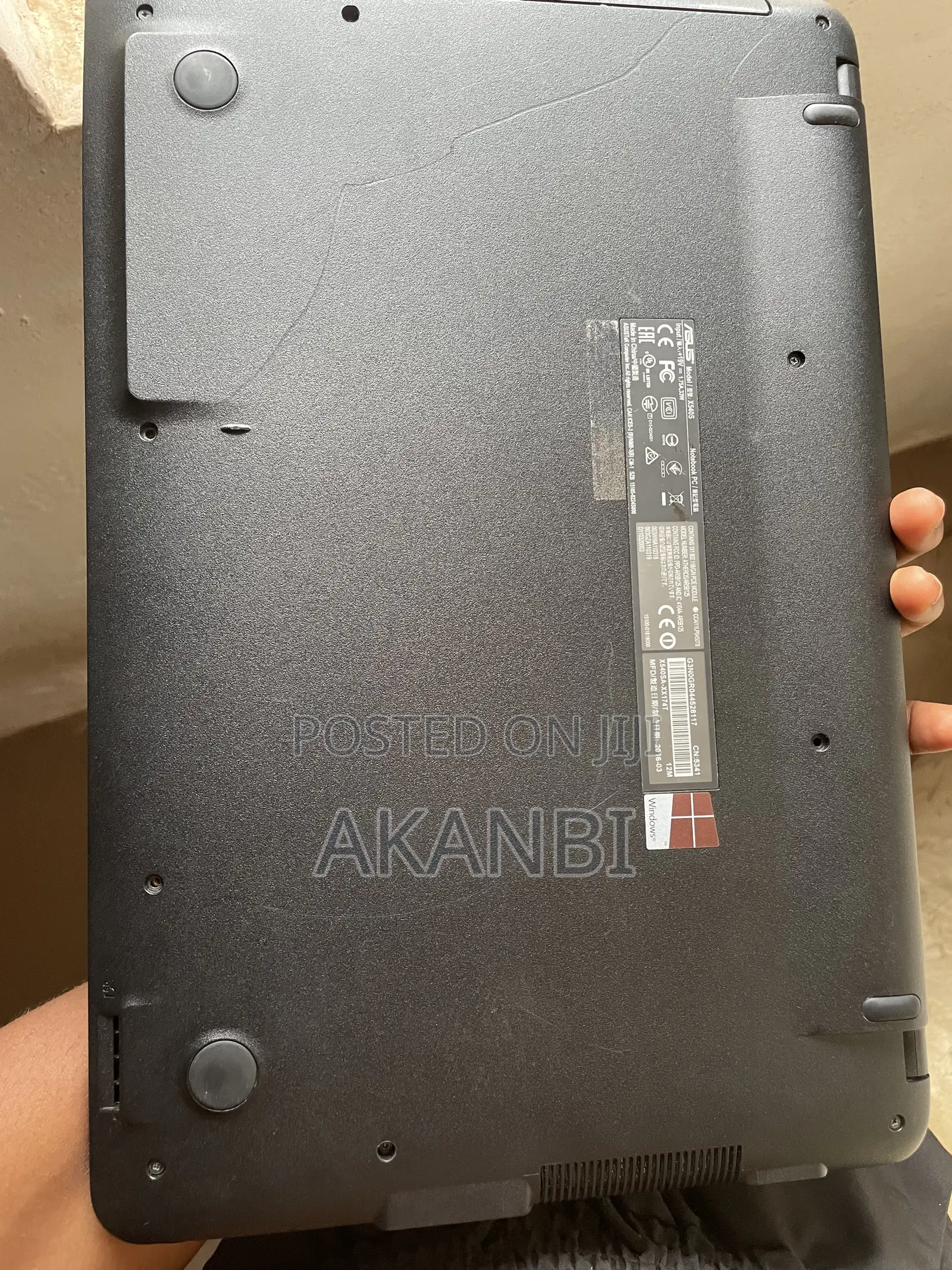 Laptop Asus X540LA 4GB Intel Pentium HDD 256GB