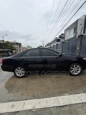 Toyota Camry LE 4dr Sedan (2.4L 4cyl 4A) 2004 Black