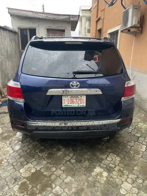 Toyota Highlander Limited 2012 Blue