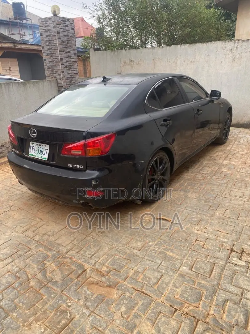 Lexus IS 250 2008 Black
