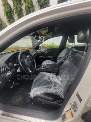 Mercedes-Benz E350 2011 White