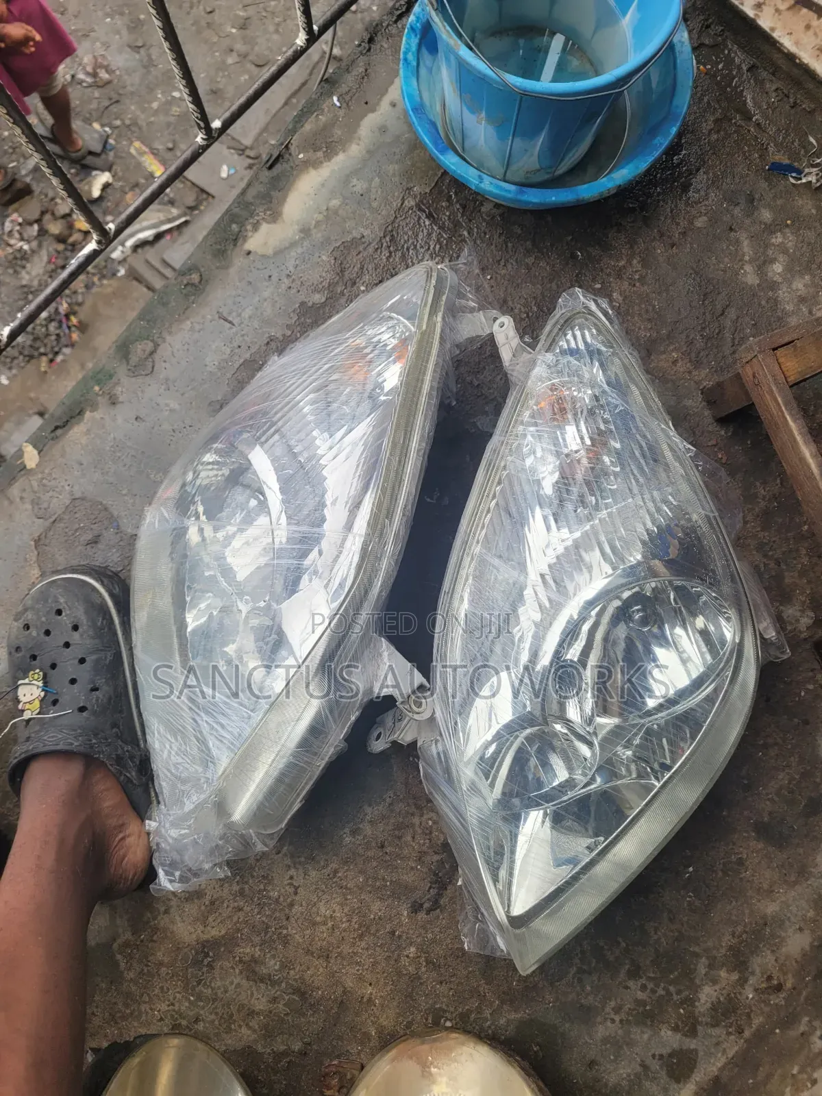 Headlight Corolla Verso 2003