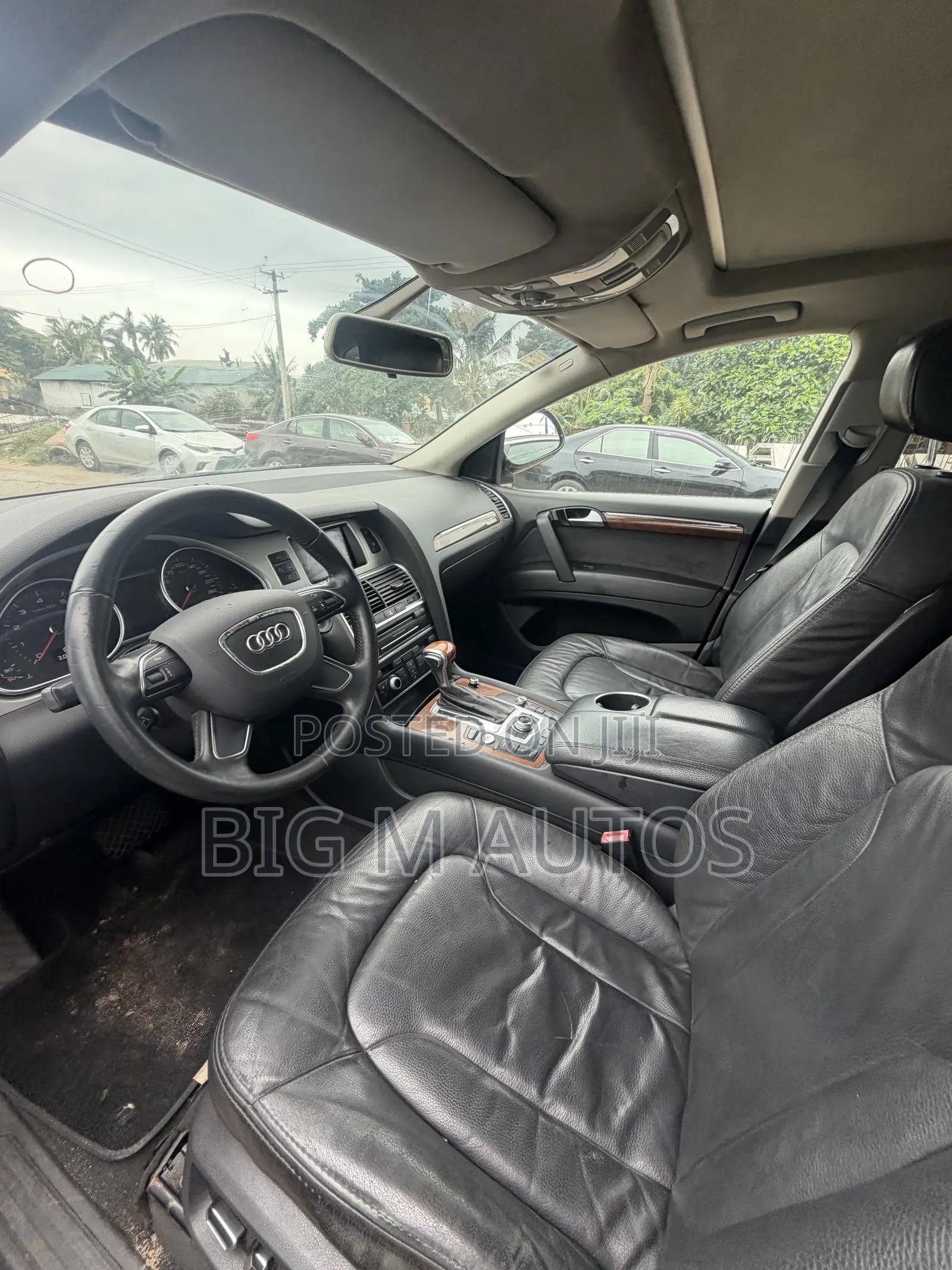 Audi Q7 2010 Black