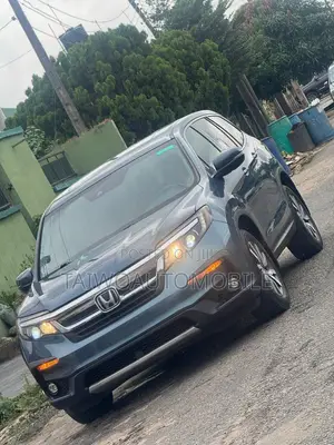 Honda Pilot EX FWD 2019 Green