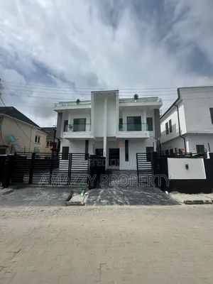 4bdrm Duplex in Sangotedo for sale