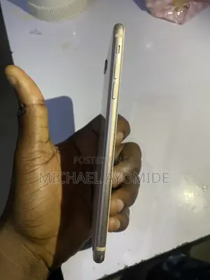 Apple iPhone 8 Plus 64 GB Gold