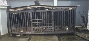 Solid 3 Compatment Spacious12ft by 5ft Dog Cage
