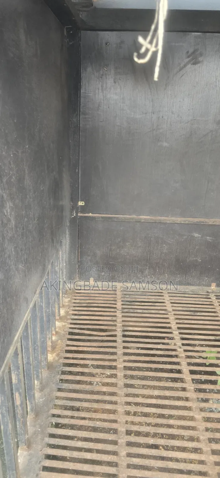 Solid 3 Compatment Spacious12ft by 5ft Dog Cage