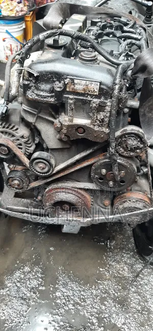 Ford 2.5L Duratec iVCT 4-Cylinder Engine