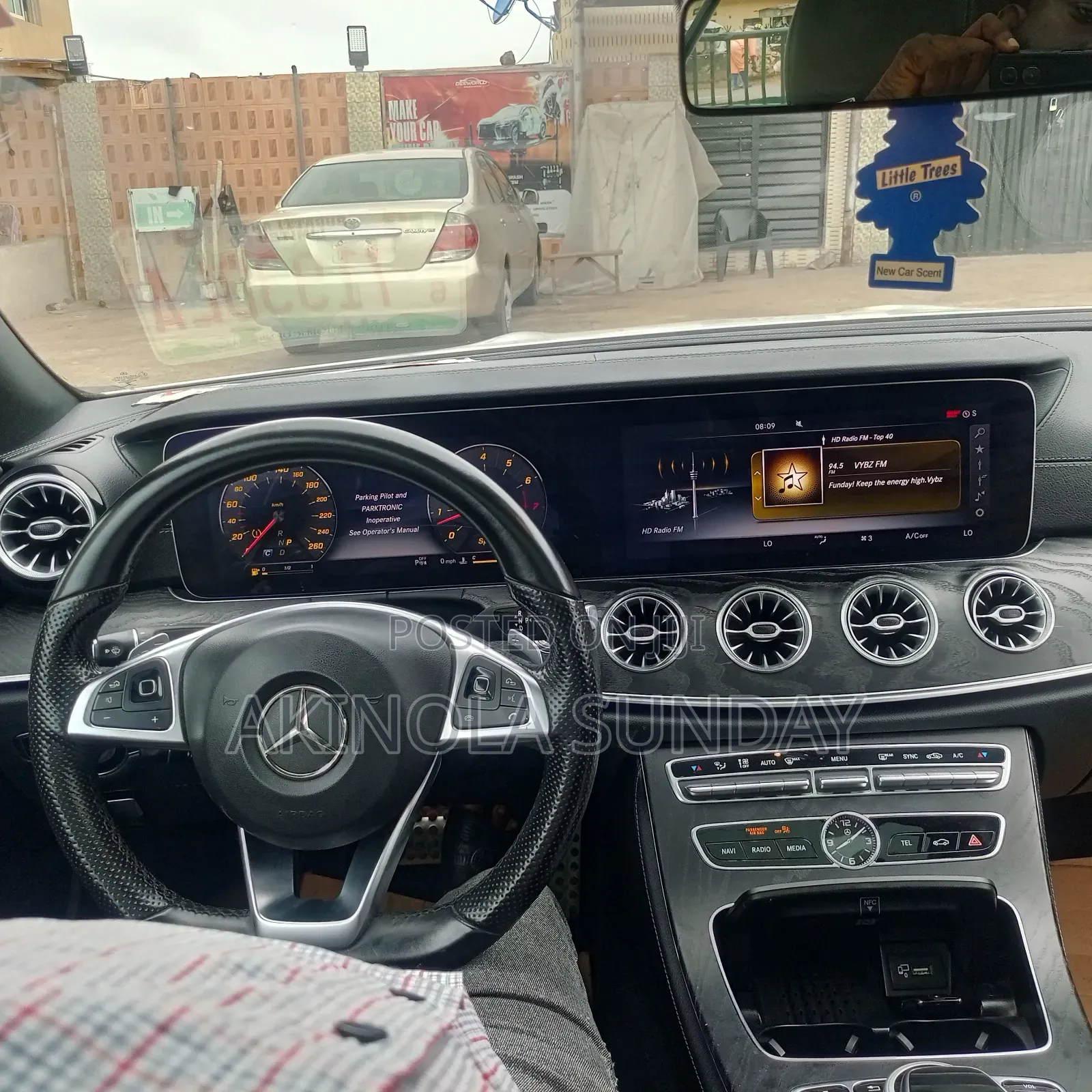 Mercedes-Benz E400 2018 White