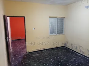 1bdrm Apartment in Yakoyo/Alagbole for rent