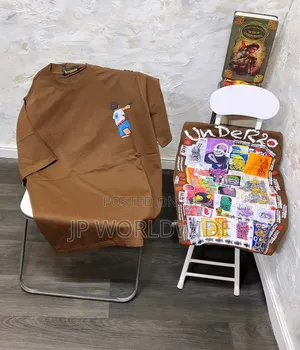 Luxury T-Shirt Unisex
