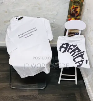 Luxury T-Shirt Unisex