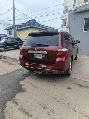 Toyota Highlander 2010 Red