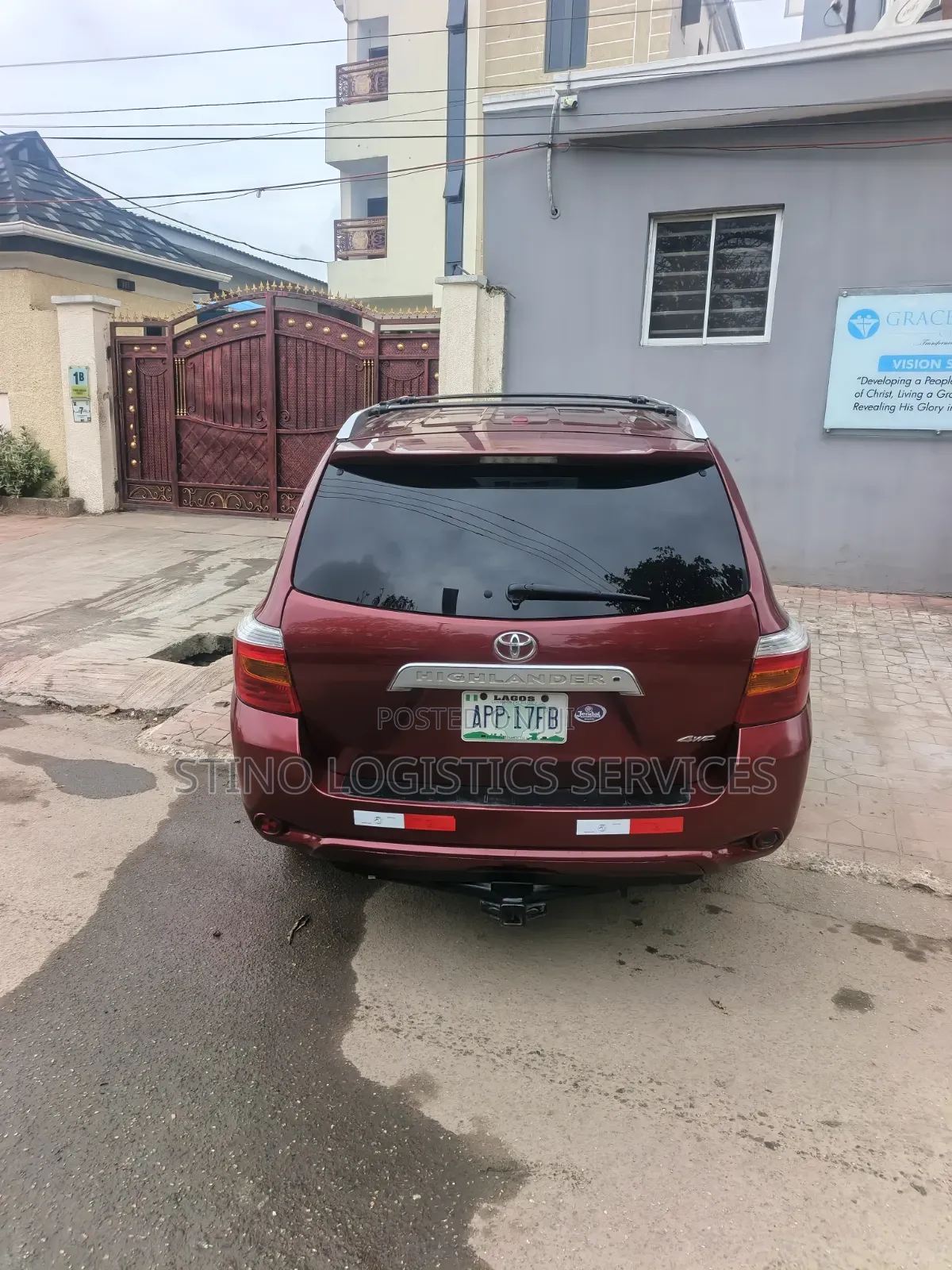 Toyota Highlander 2010 Red