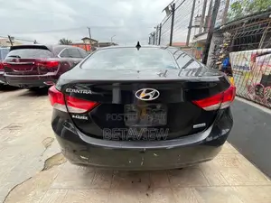 Hyundai Elantra 2011 Black