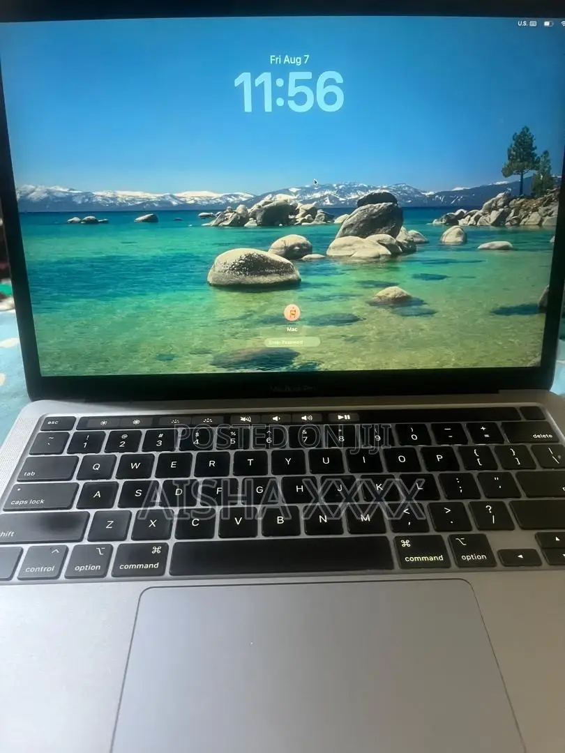 Laptop Apple MacBook Pro 2020 16GB Intel Core i7 SSD 512GB