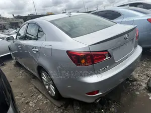 Lexus IS 2010 Silver