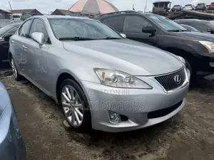 Lexus IS 2010 Silver