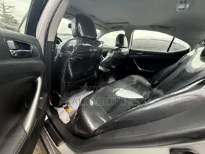 Lexus IS 2010 Silver