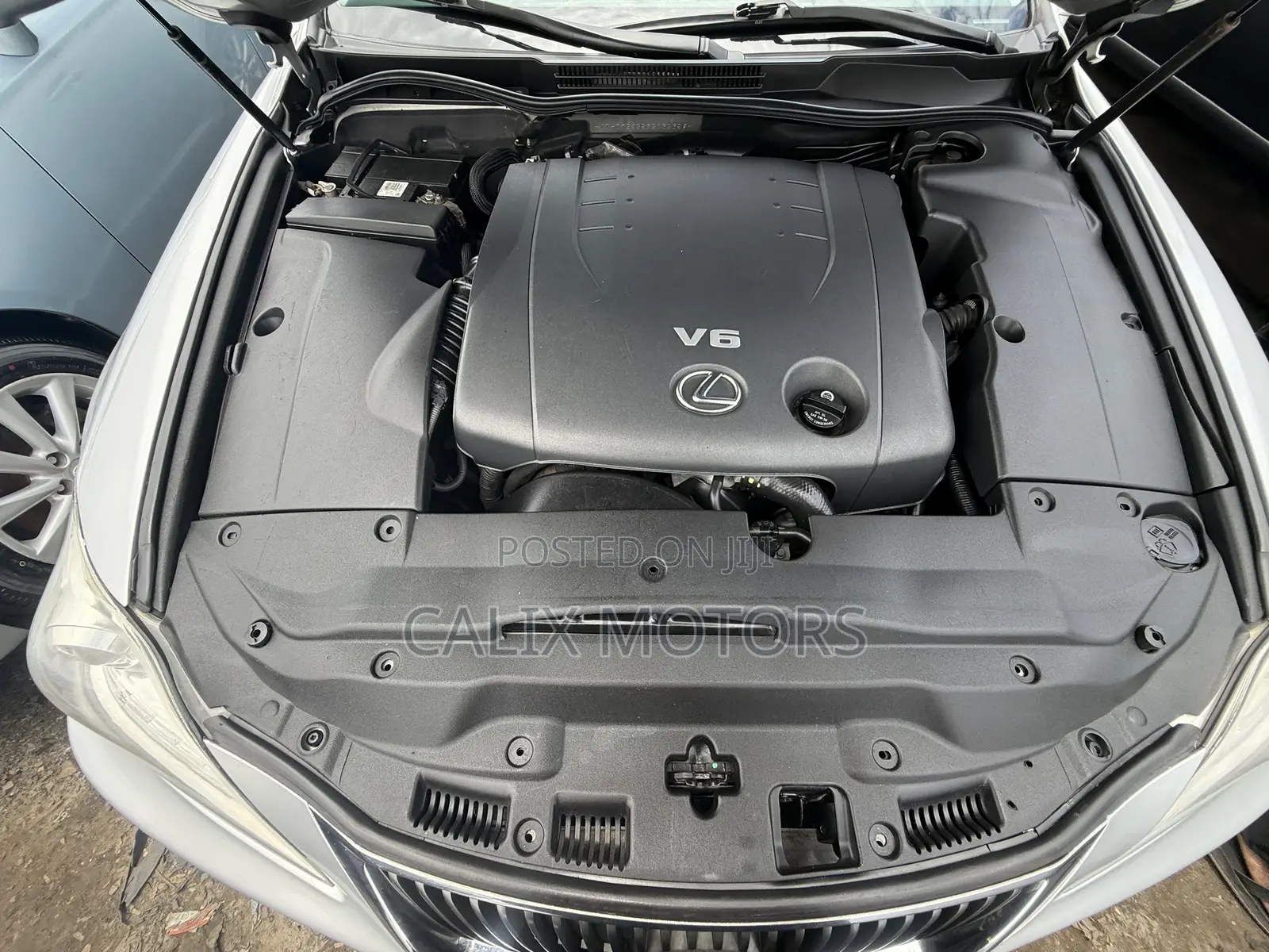 Lexus IS 2010 Silver