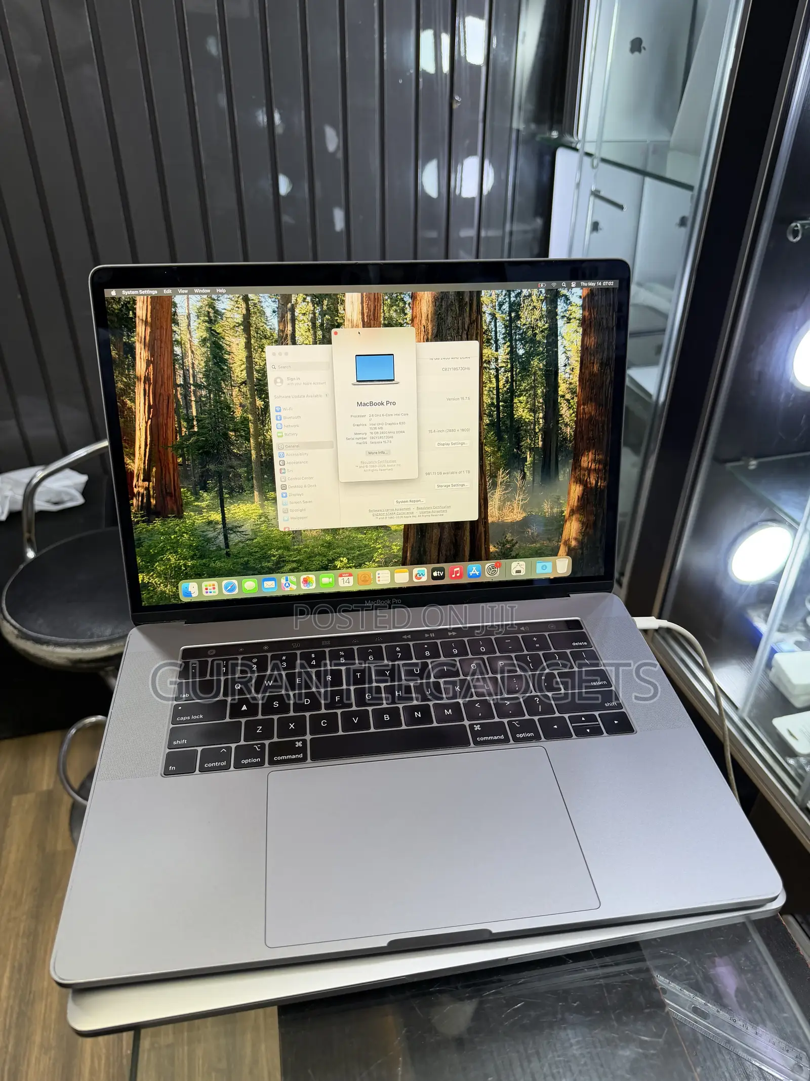 Laptop Apple MacBook Pro 2018 16GB Intel Core i7 SSD 1T