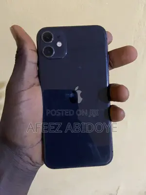 Apple iPhone 11 64 GB Black