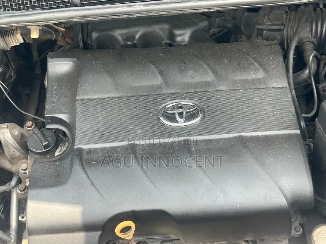 Toyota Sienna 2011 Gray