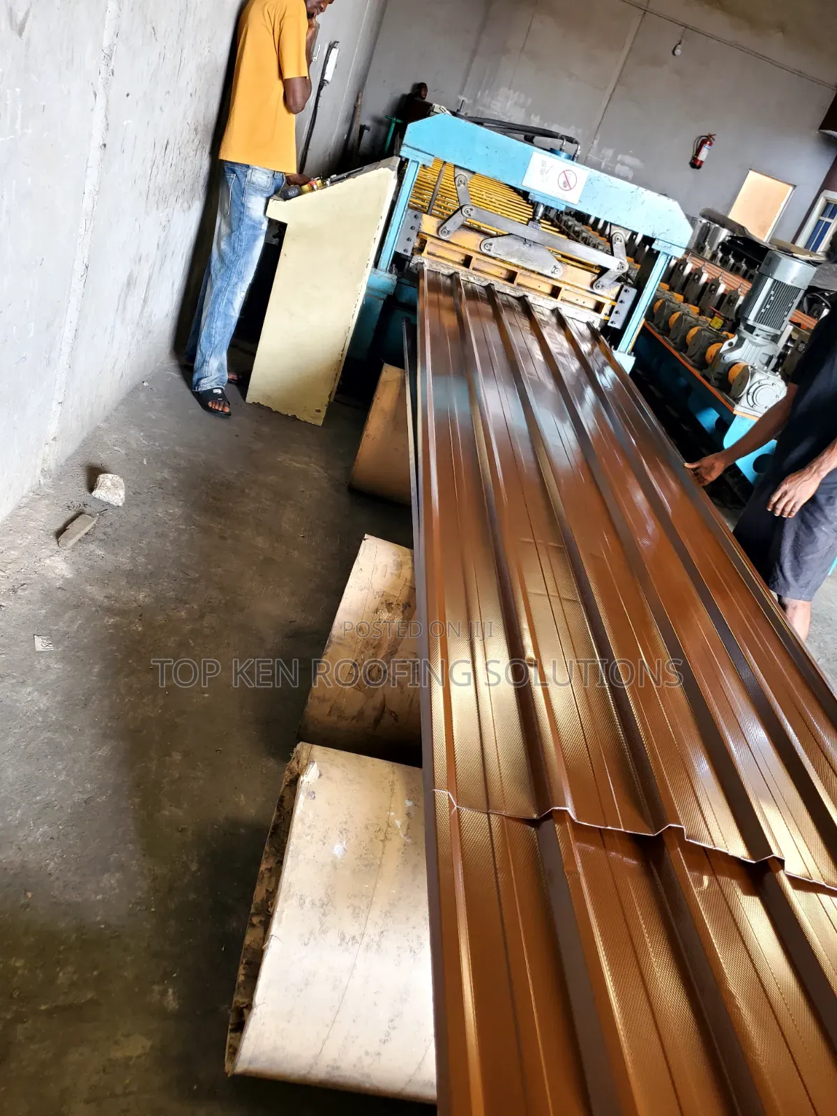 0.55mm Thickness Longspan Sheet Nut Brown