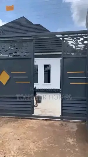 4bdrm Bungalow in Owerri for sale