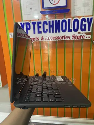 Laptop Dell Latitude 3190 2-in-1 4GB Intel Pentium SSD 128GB