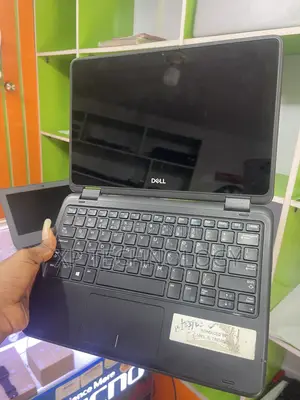 Laptop Dell Latitude 3190 2-in-1 4GB Intel Pentium SSD 128GB