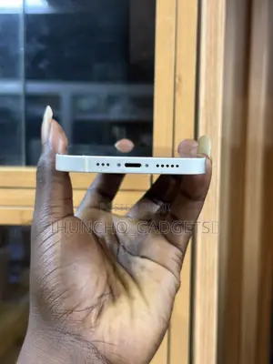 Apple iPhone 13 128 GB White