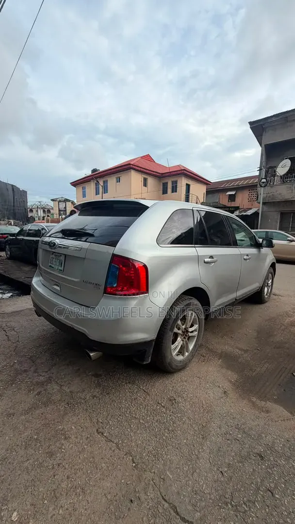 Ford Edge 2012 Silver