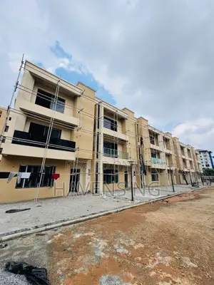 4bdrm Duplex in Mabushi for sale
