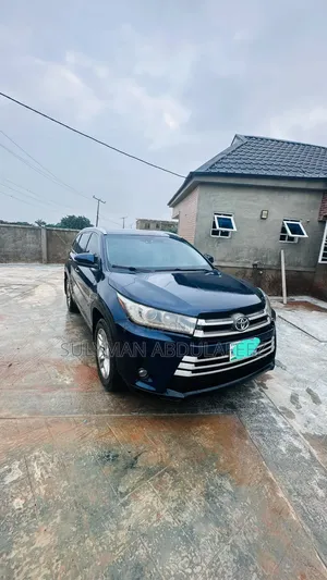 Toyota Highlander Limited 4dr SUV AWD (3.5L 6cyl 6A) 2015 Blue
