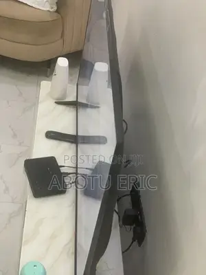 LG Smart TV 40” Android Version 