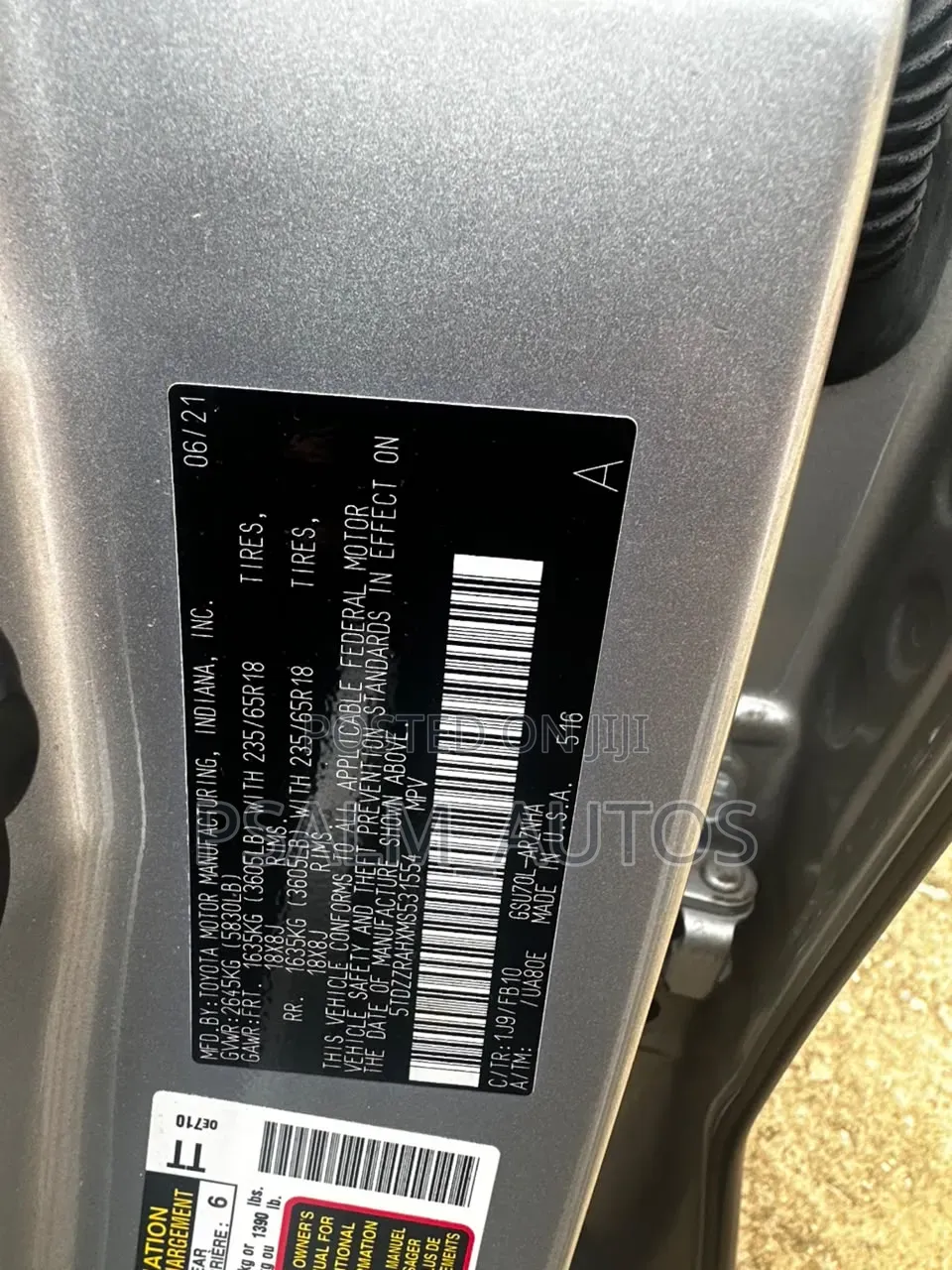 Toyota Highlander LE 2021 Gray