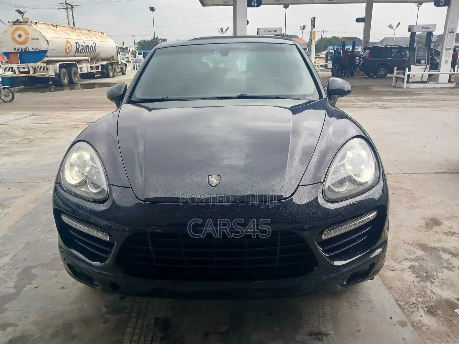 Porsche Cayenne Turbo 2011 Black