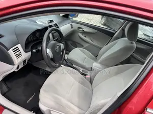 Toyota Corolla LE 4dr Sedan (1.8L 4cyl 4A) 2011 Red