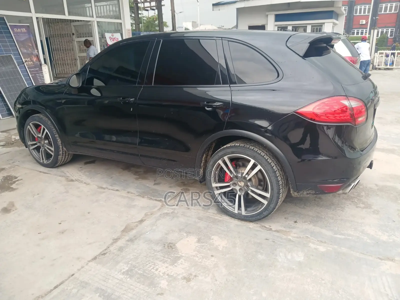 Porsche Cayenne Turbo 2011 Black