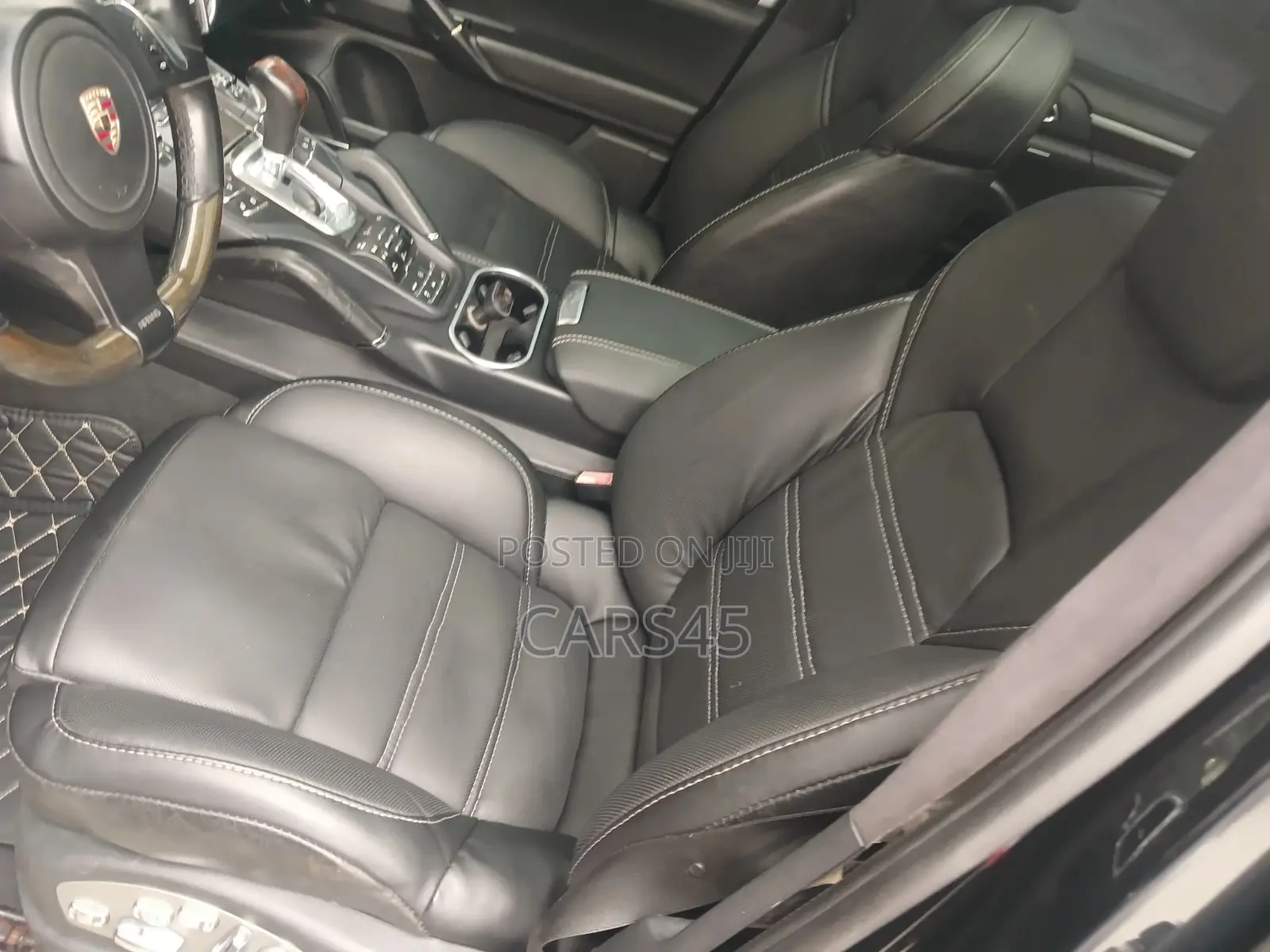 Porsche Cayenne Turbo 2011 Black