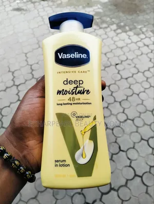 Vaseline Intensive Care Deep Moisture Serum in Lotion (400ml)