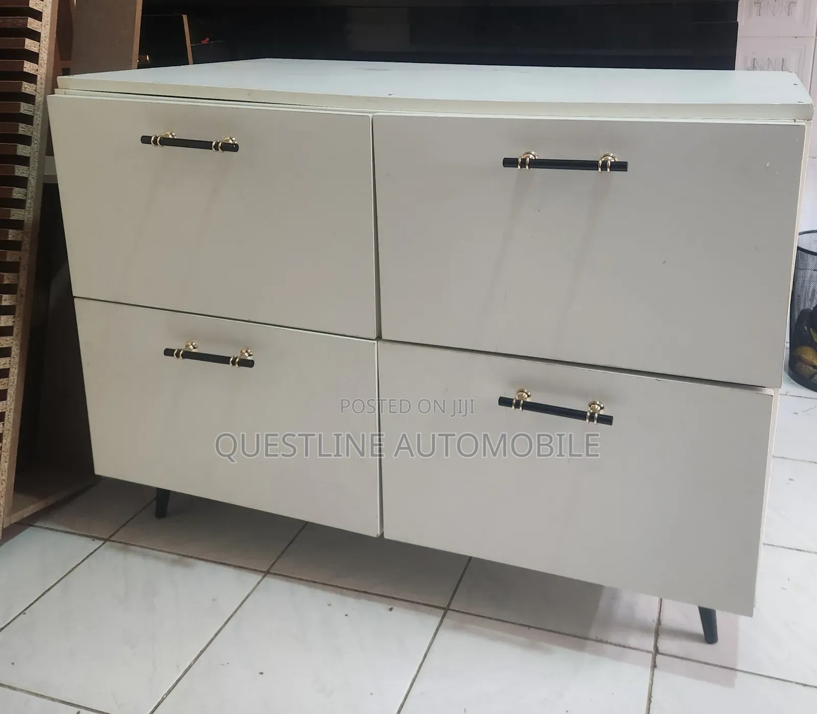 4 Drawers Filing Cabinet