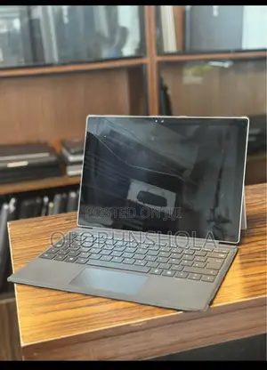 Laptop Microsoft Surface Pro 5 16GB Intel Core i7 SSD 512GB